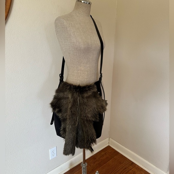 Henry Beguelin Designer Suede Leather Real Fur Crossbody Bag Western Italian - Picture 3 of 13